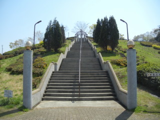 金のたまご階段