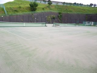 砂入り人工芝テニスコート画像