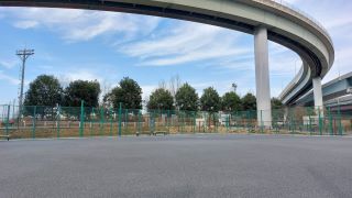 多目的運動広場